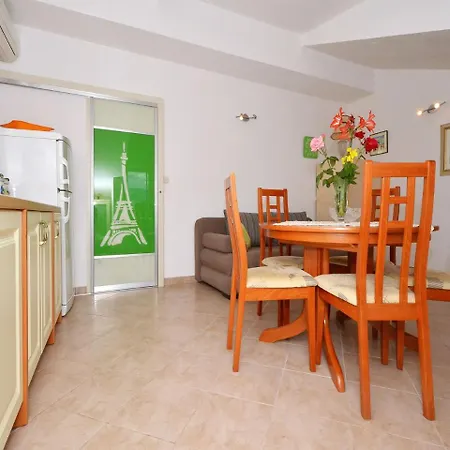 Aurelija- 20m From Trogir