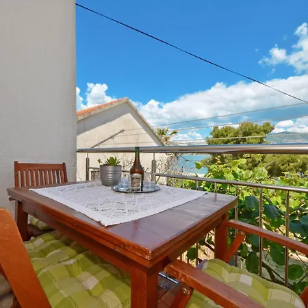 Apartment Aurelija- 20m From